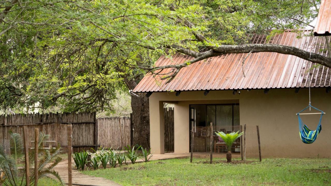 Msunduze River Lodge Mkuze Buitenkant foto