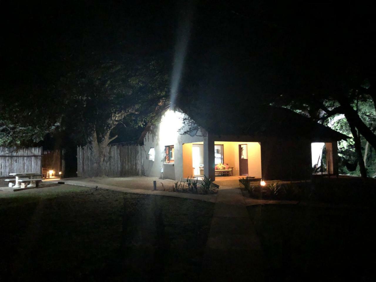 Msunduze River Lodge Mkuze Buitenkant foto